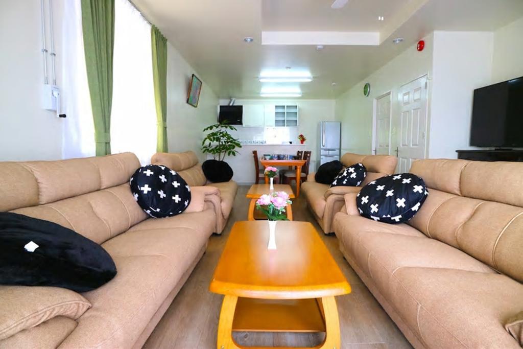 Sea Side Yaka Villa Onna Exterior foto